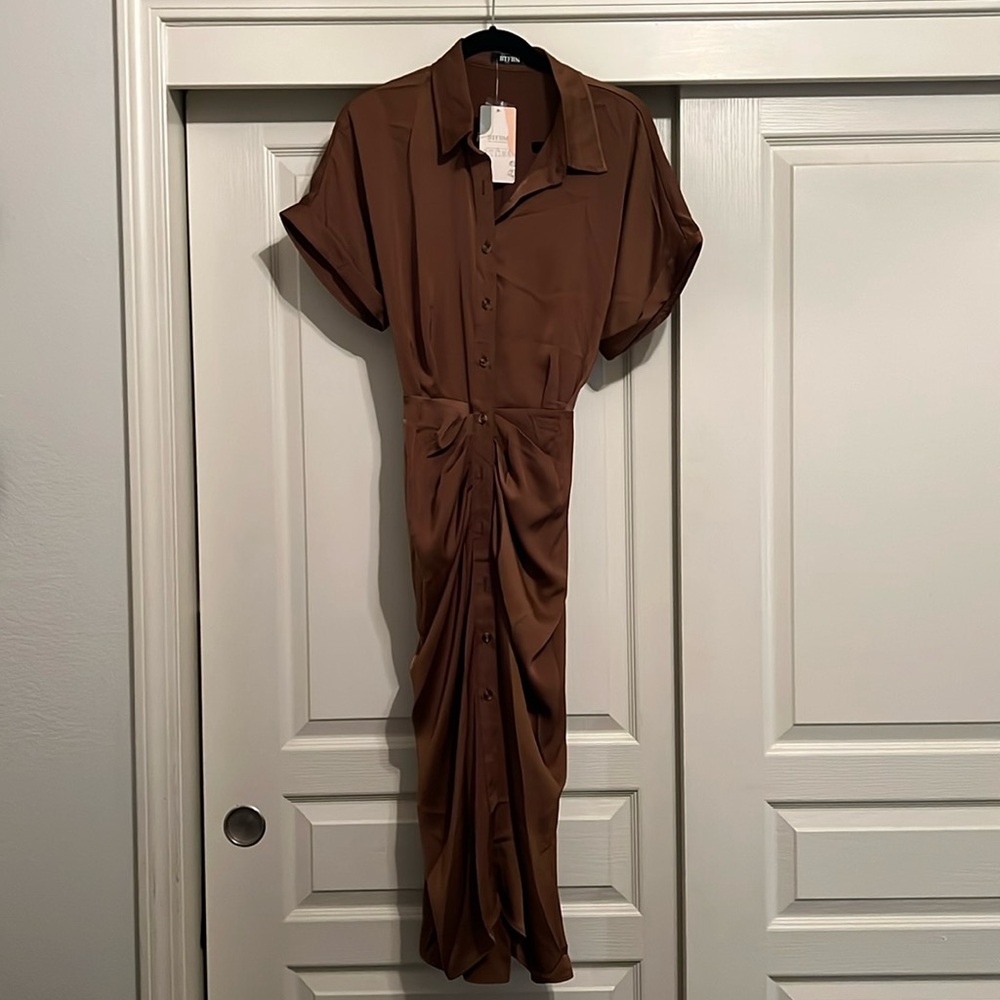 Silky brown button down dress with tie at the waist. Size L. NWT